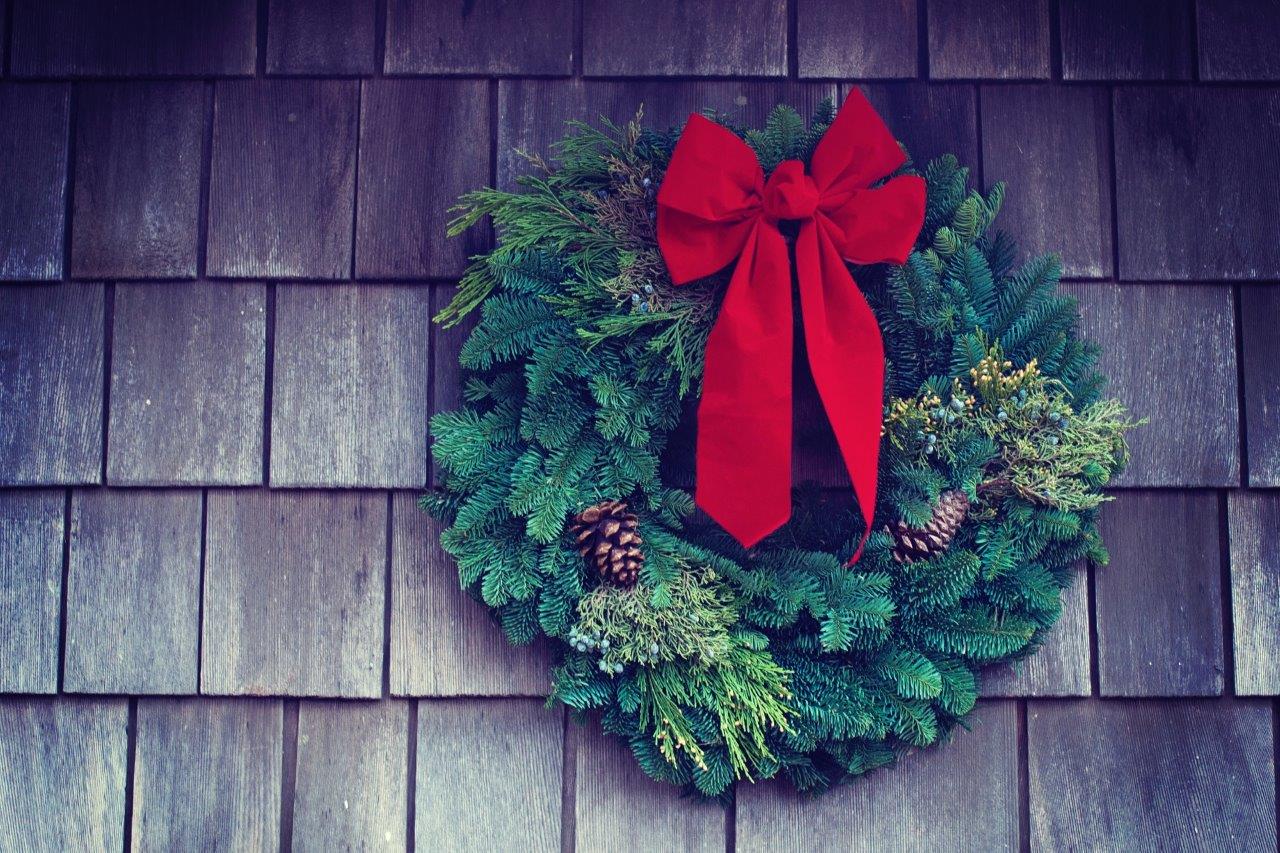 5 Simple DIY Christmas Decorations Ideas