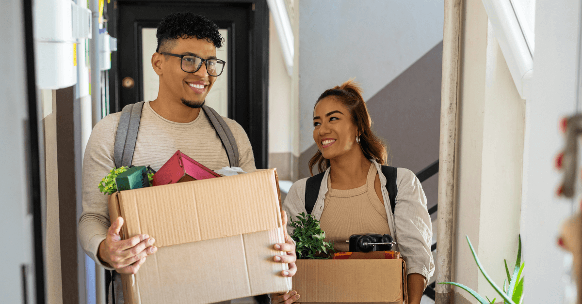 A Student’s Guide to a Seamless University Move-In: Preparing with Self-Storage